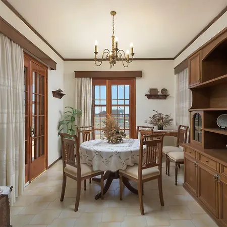 Valasia Villa Gennadi